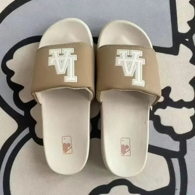 LA卡其