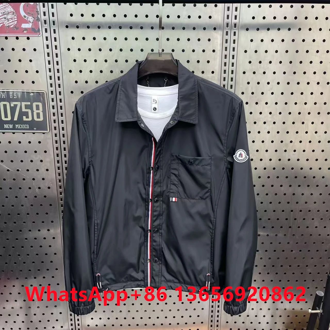 Moncler22