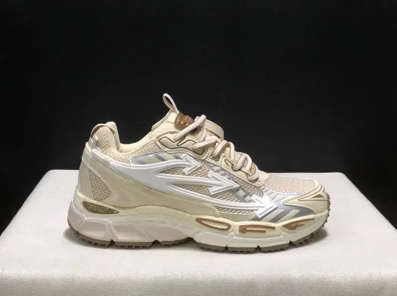 米黄色