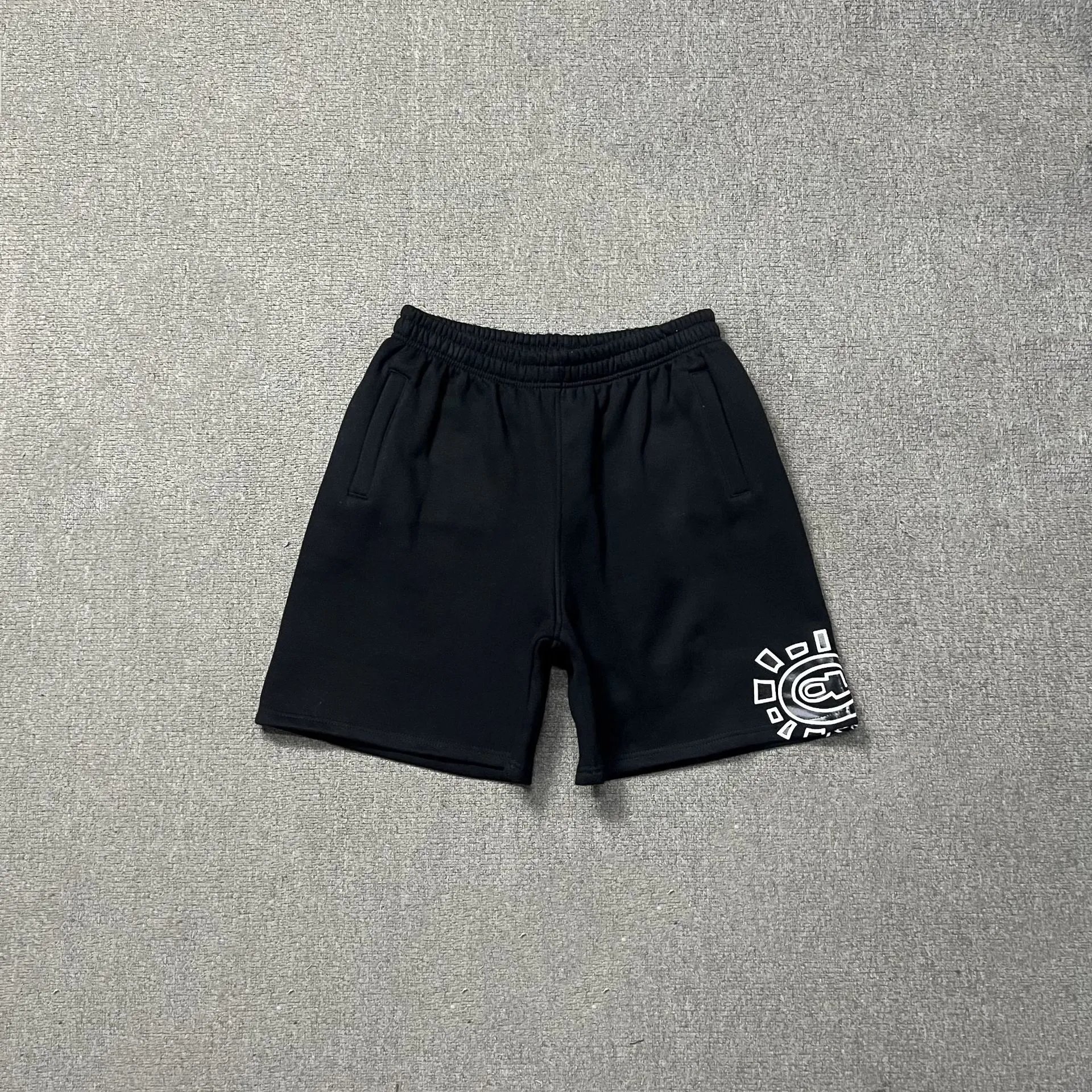 AD209黑黑短裤