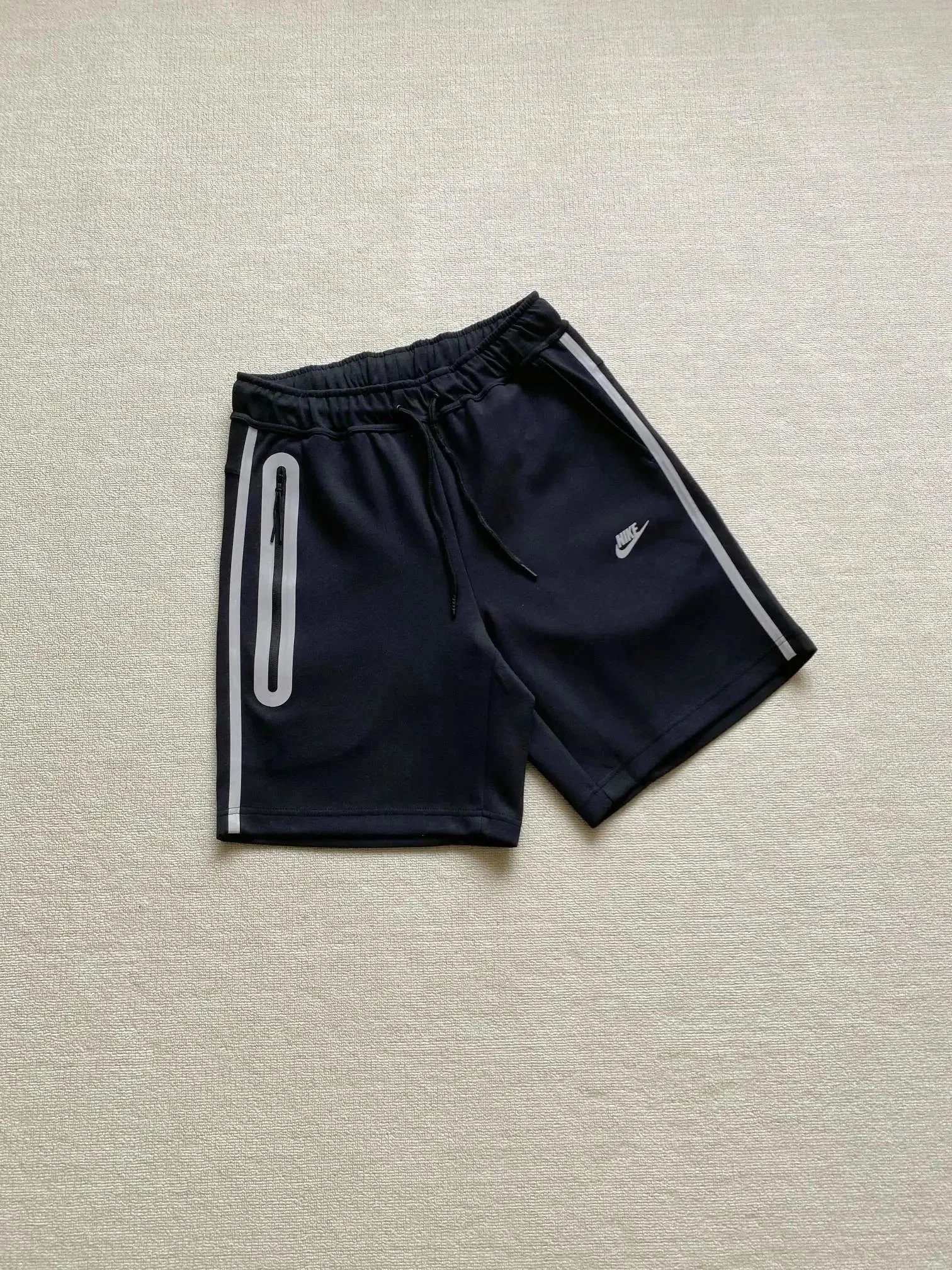 34短裤