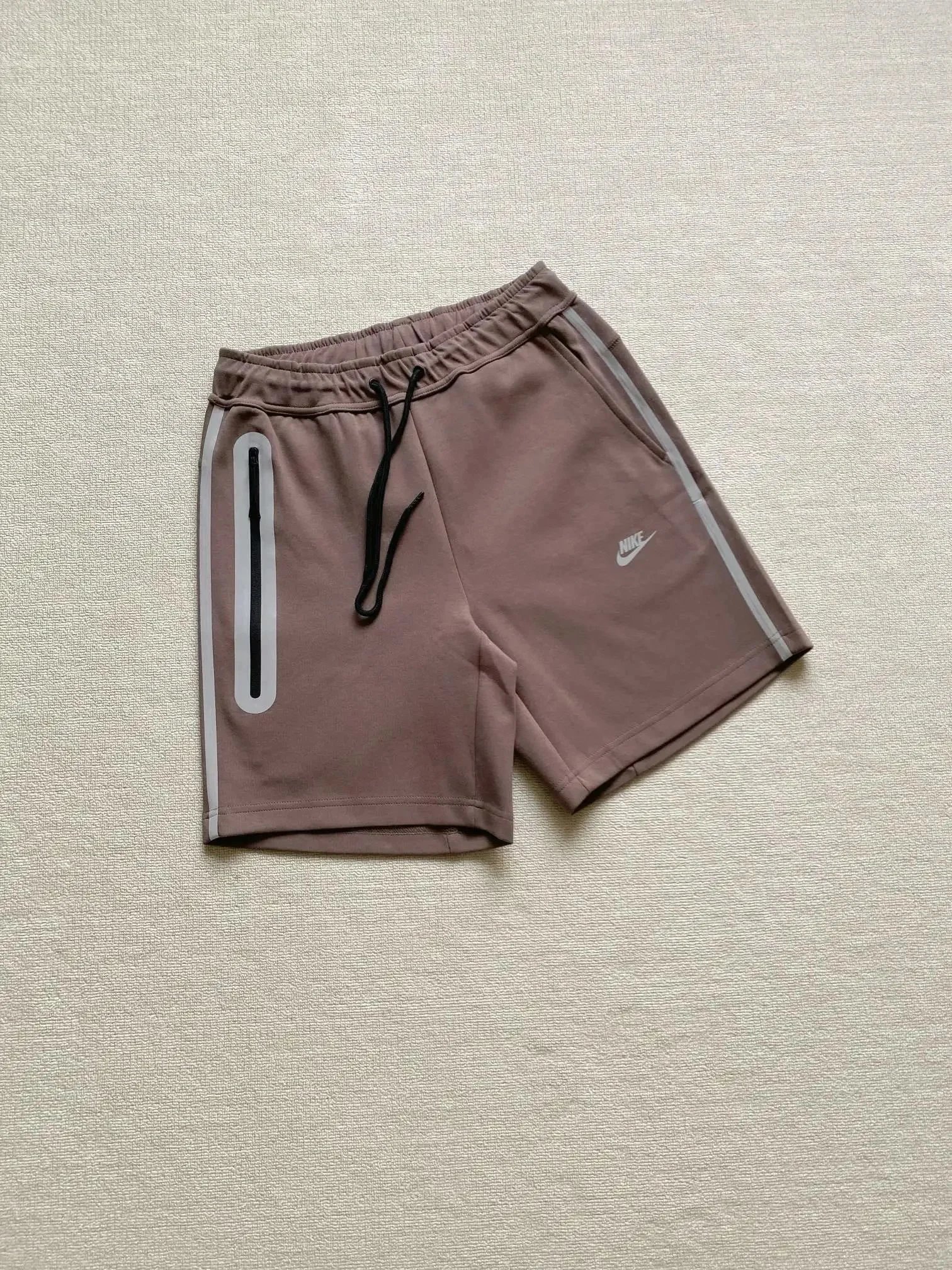 33短裤