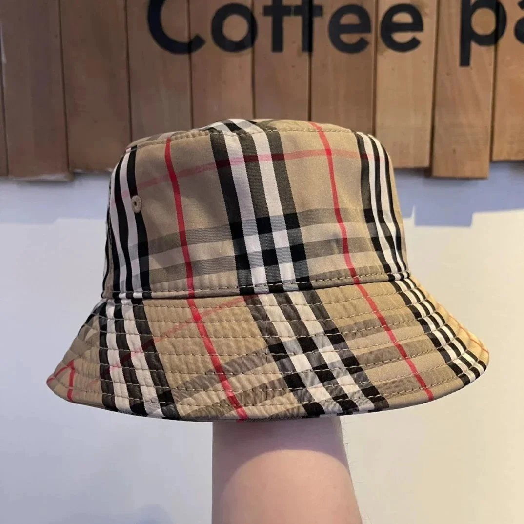 Burberry 9