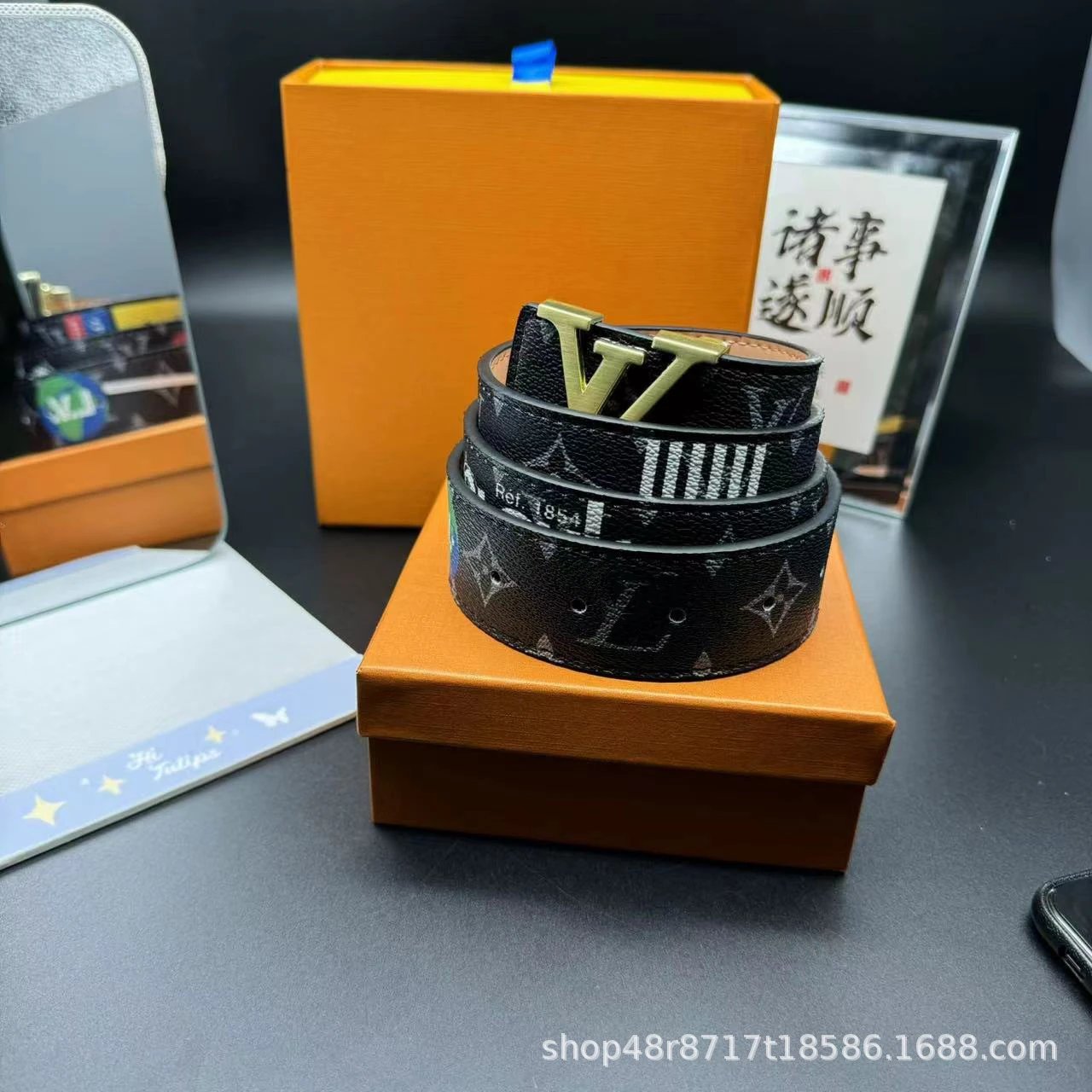 普黑 金扣