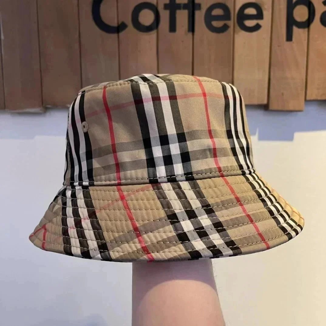 Burberry 9