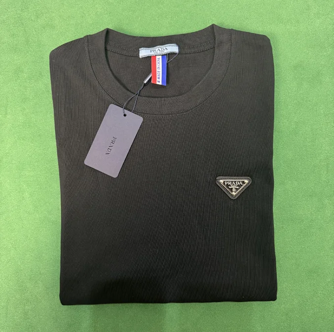 Prada-黑色
