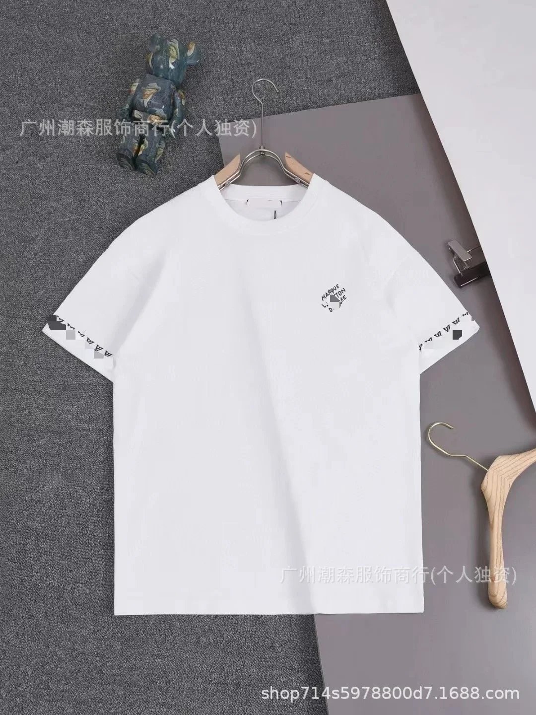 12黑色