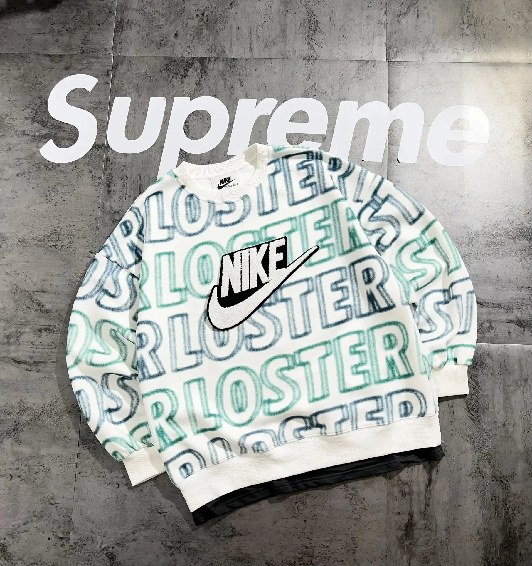 Nike LOSTER Pattern Crewneck Sweatshirt White Green Blue