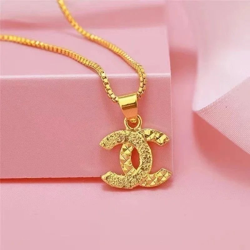 Gold Chanel Logo Pendant Necklace Fashion Jewelry