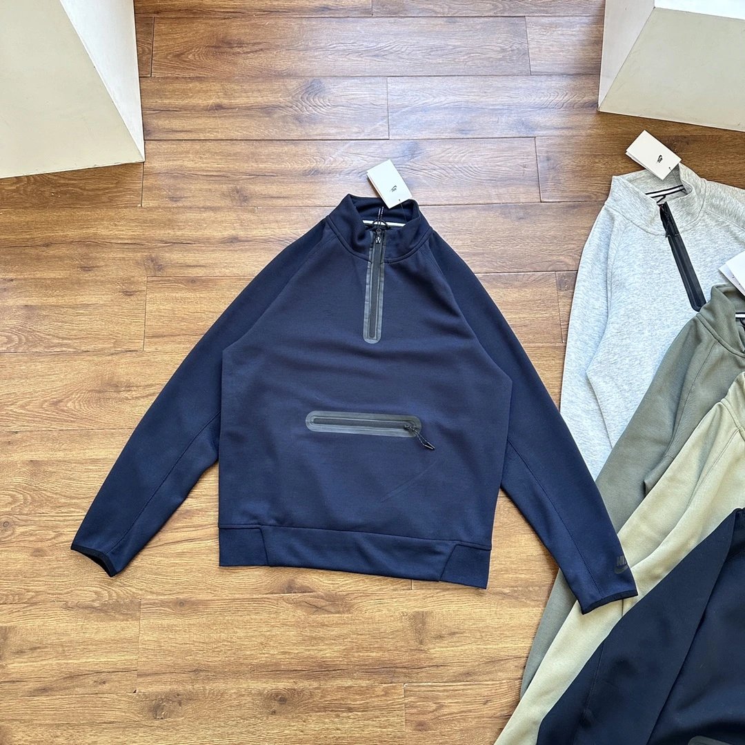 Nike Half-Zip Pullover Sweatshirt Men's Athletic Wear