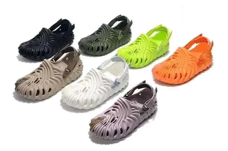 Crocs Classic Clogs Lightweight Comfortable Shoes for Men Women