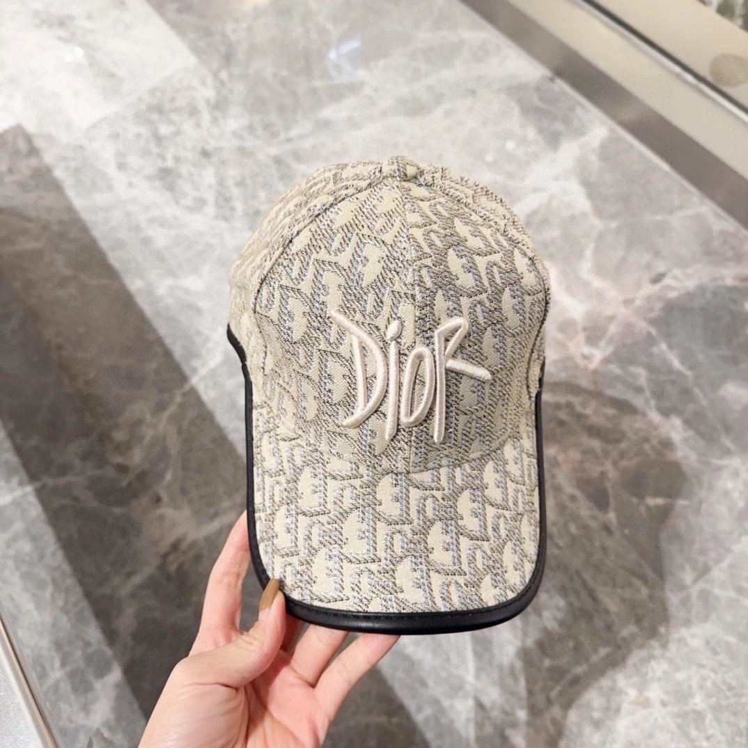 Dior Oblique Pattern Baseball Cap with Embroidered Logo