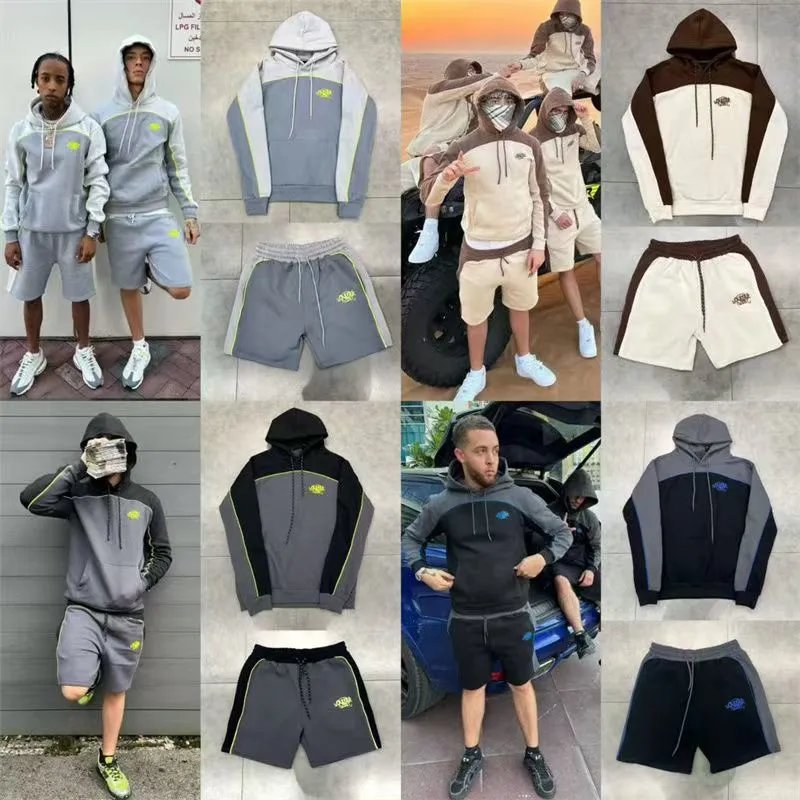 Men's Hoodie and Shorts Set Sportswear Tracksuit Casual Outfit