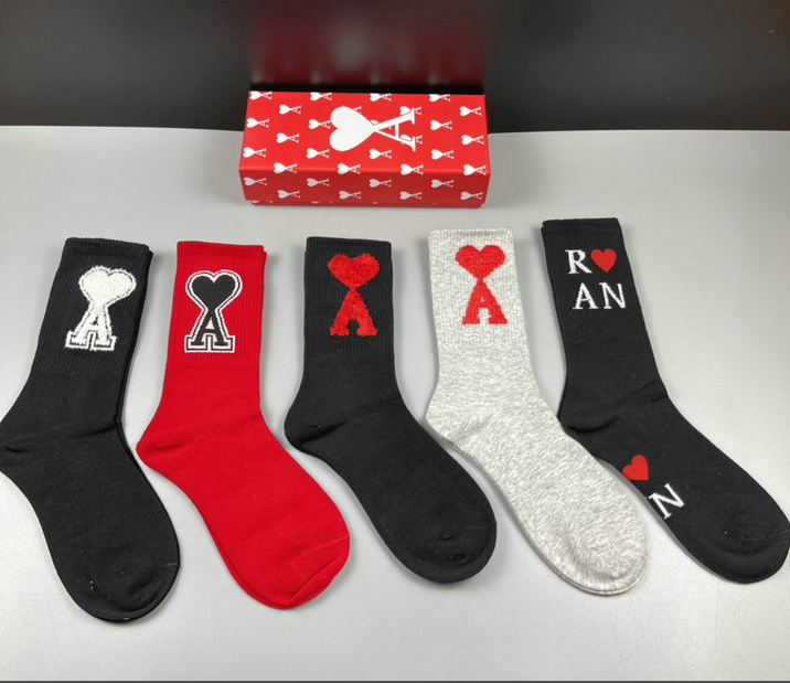 RAN Love Heart Design Socks for Men and Women