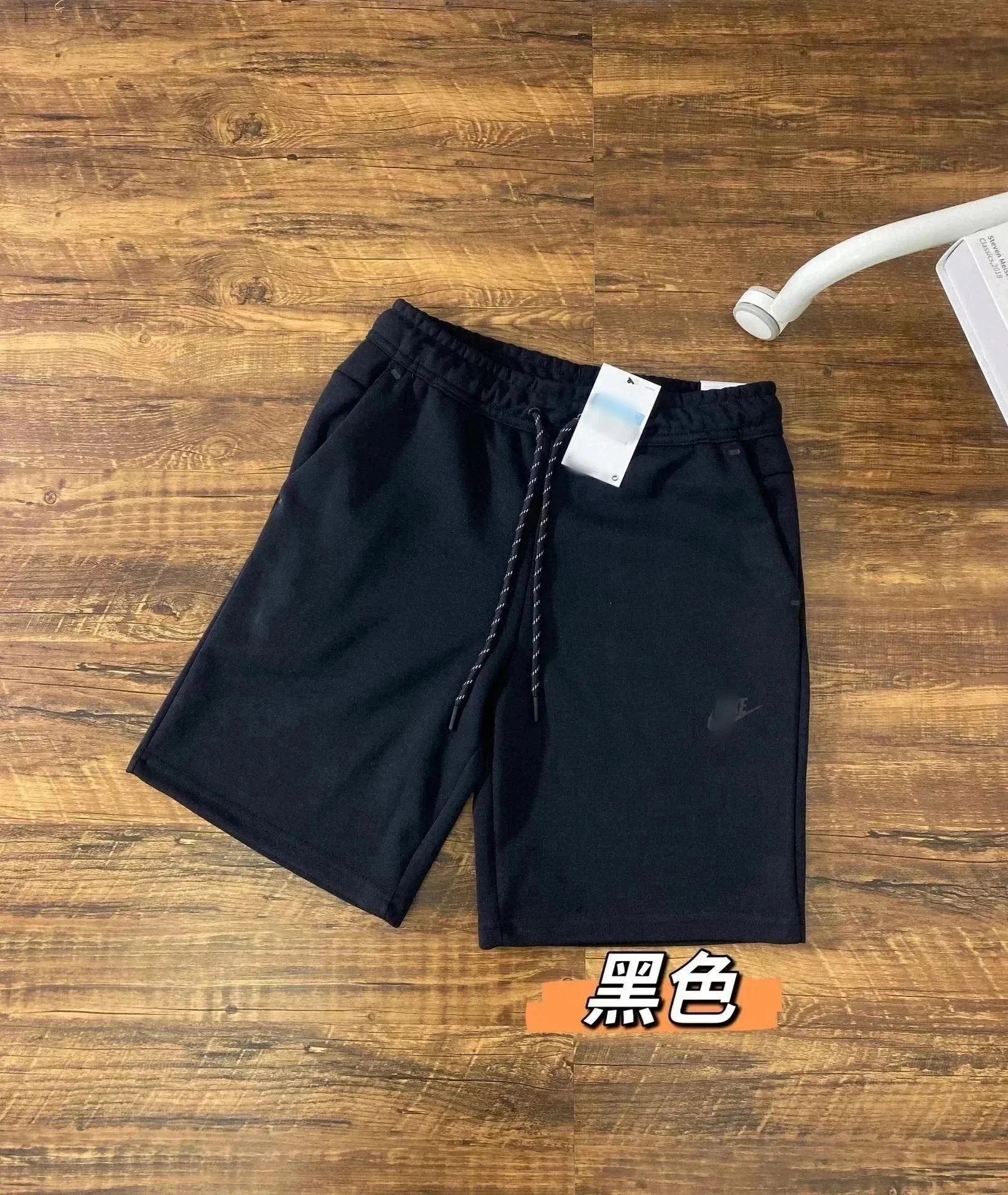 Nike Men's Black Athletic Shorts Lightweight Breathable Sport Wear